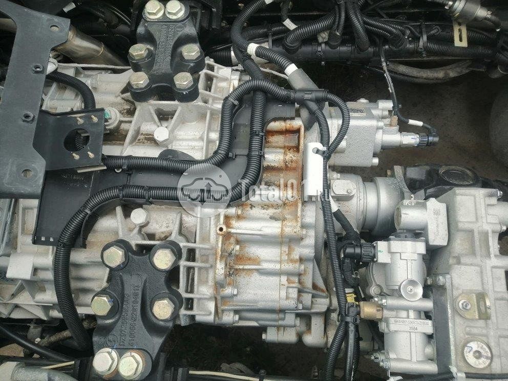 Фото Shacman SX4188YY381 66