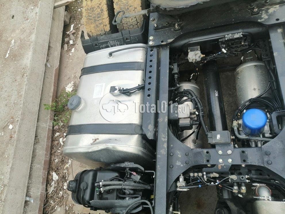 Фото Shacman SX4188YY381 84