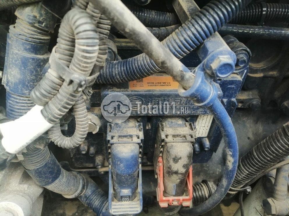 Фото Shacman SX4188YY381 86