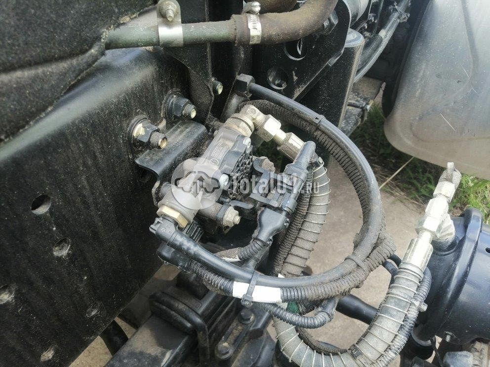 Фото Shacman SX4188YY381 94