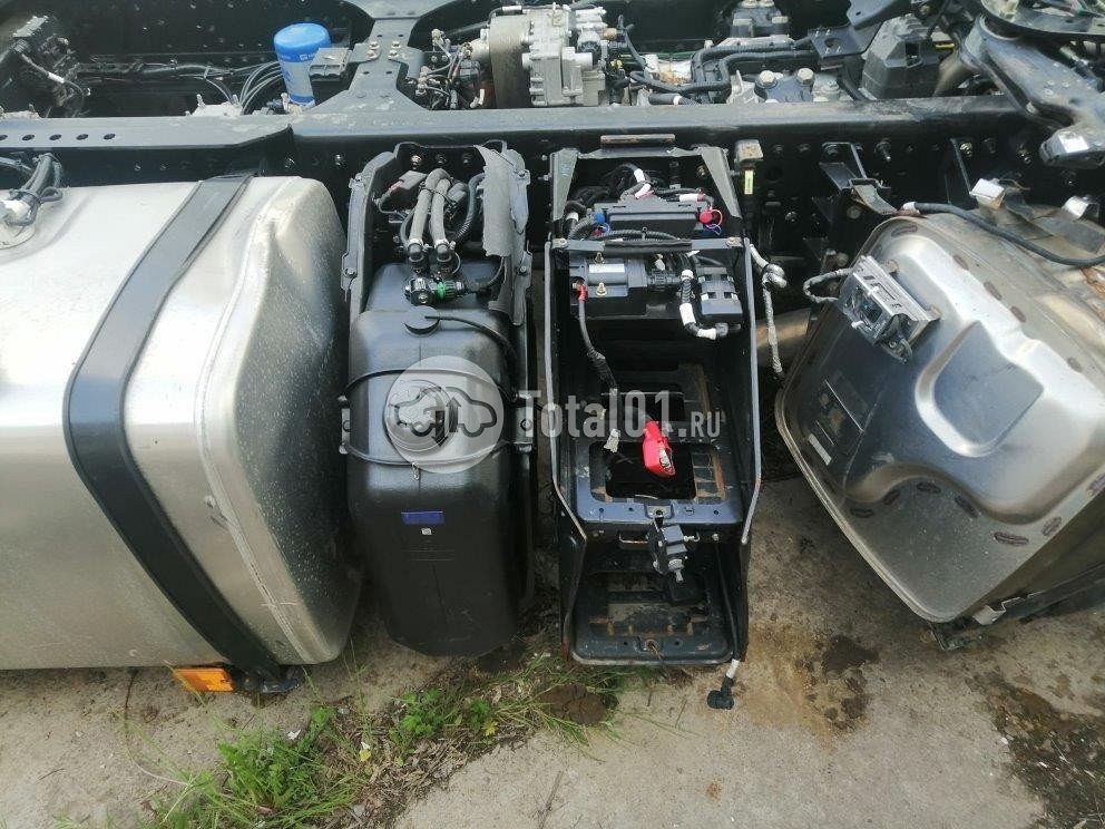 Фото Shacman SX4188YY381 118