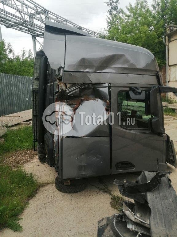 Фото Shacman SX4188YY381 138