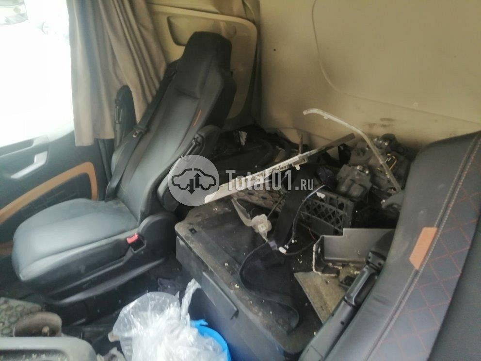 Фото Shacman SX4188YY381 178