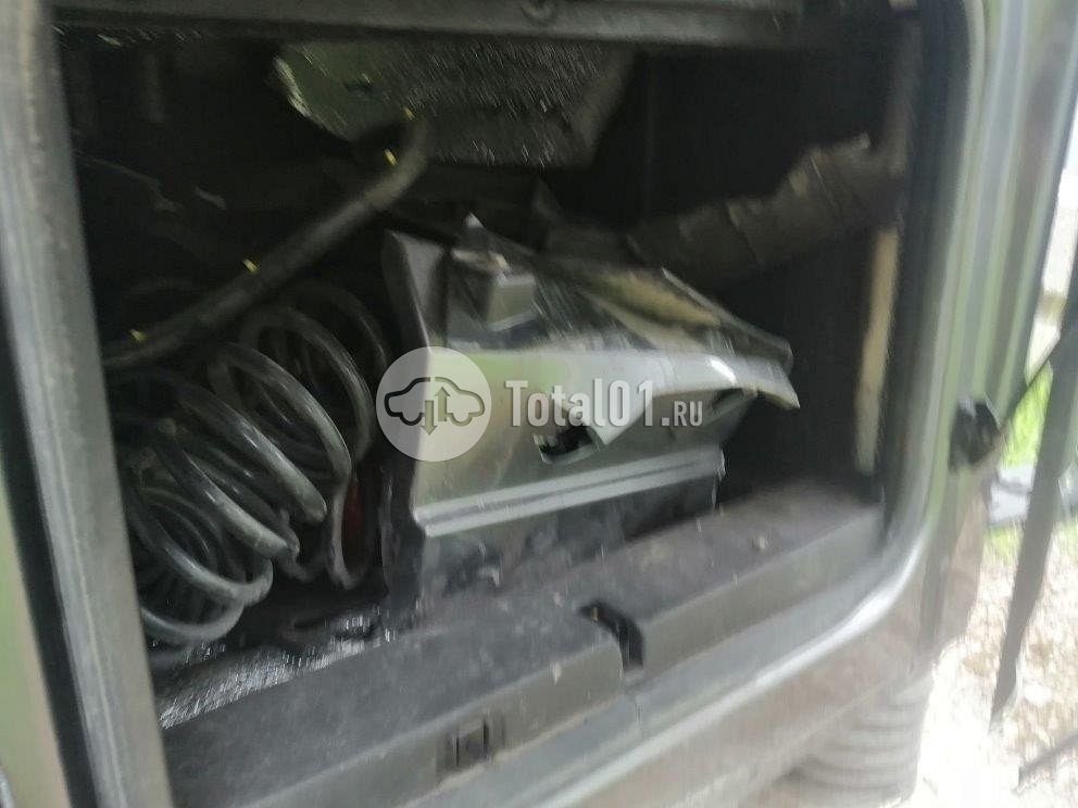 Фото Shacman SX4188YY381 182