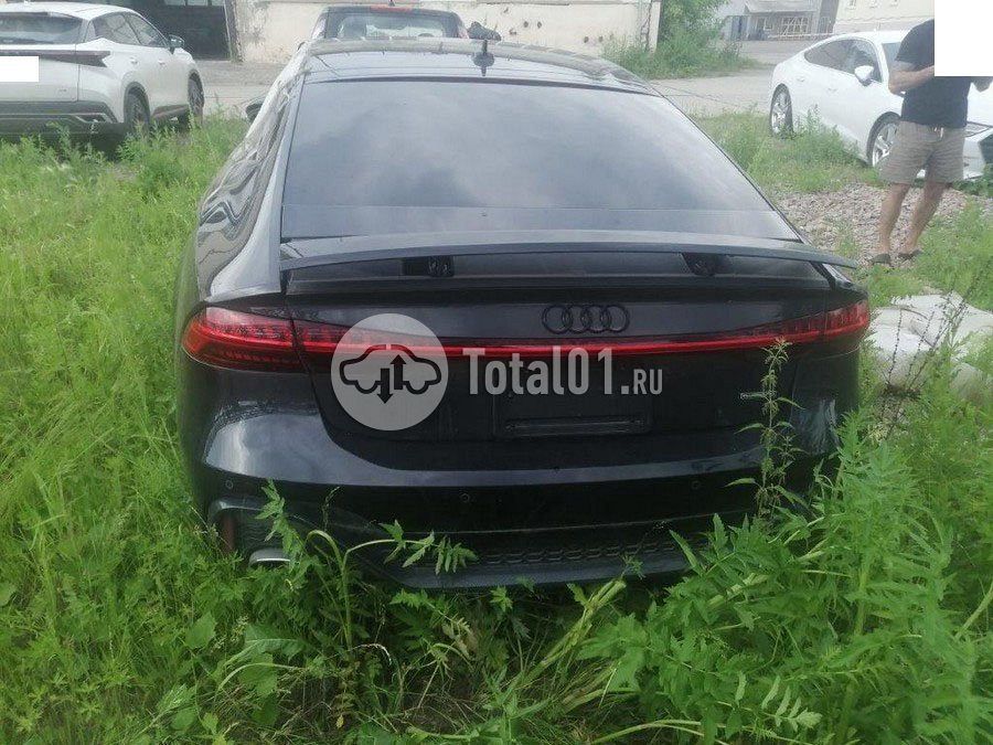 Фото Audi A7 8