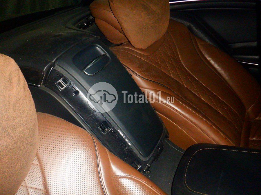 Фото Mercedes-Benz S-класс 64