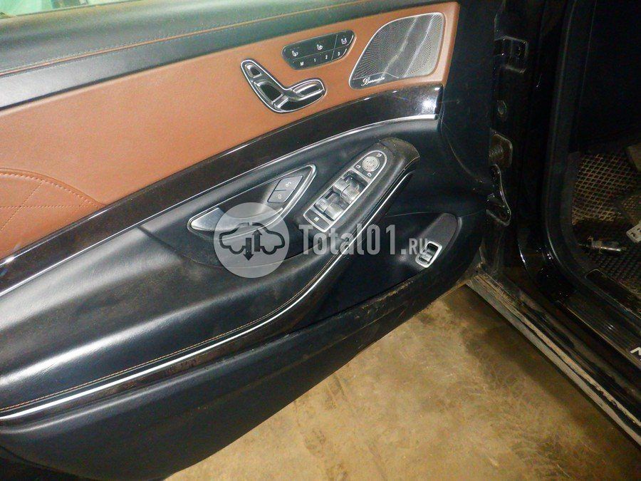 Фото Mercedes-Benz S-класс 112