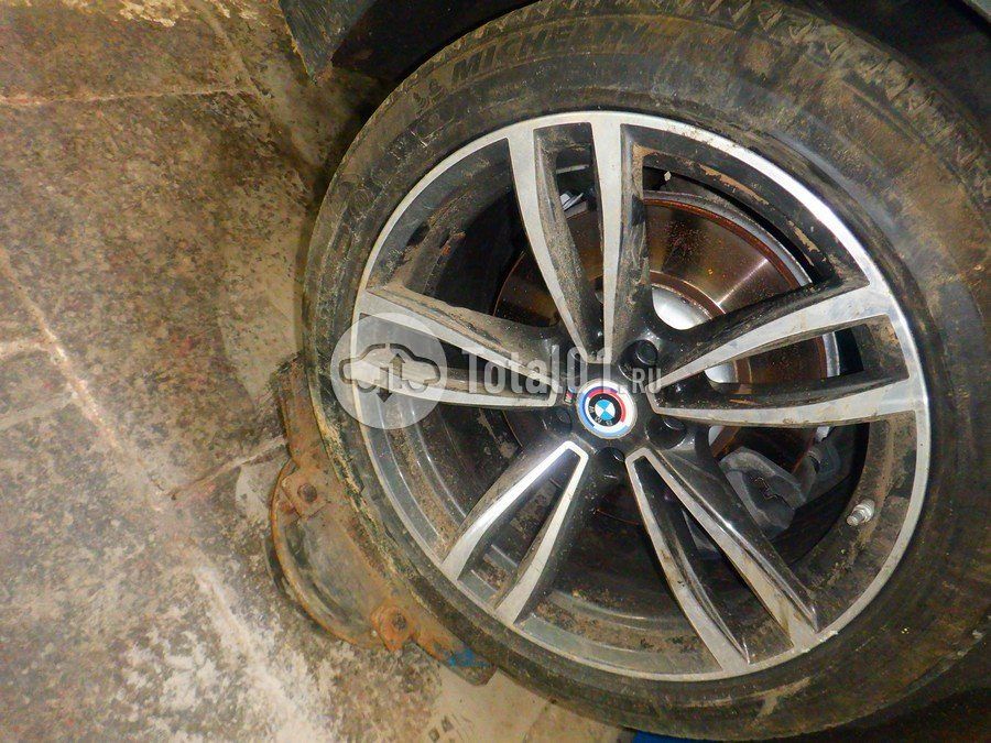 Фото BMW 6 серия 208