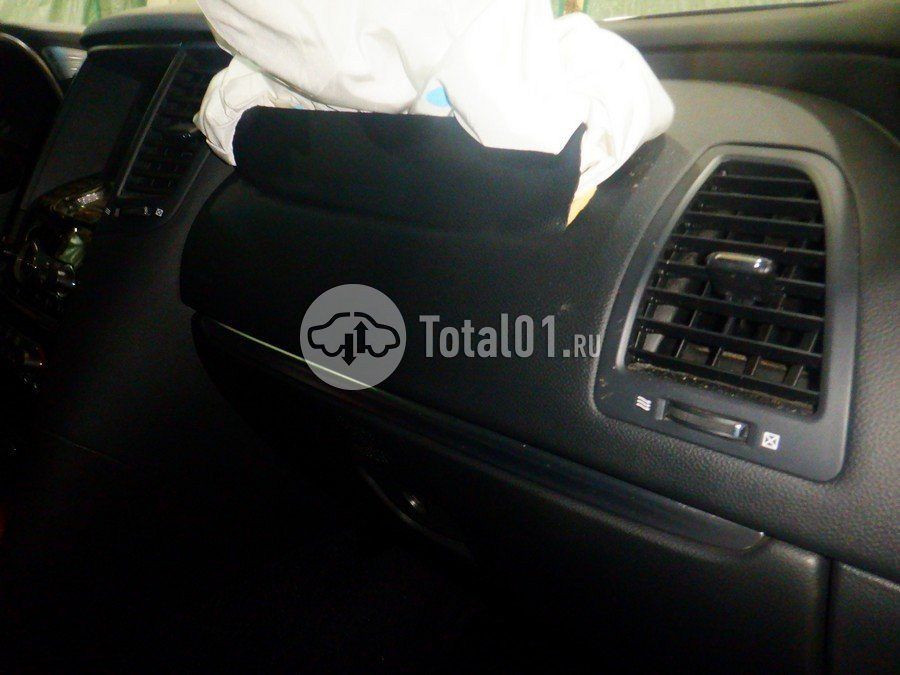 Фото Infiniti QX70 24