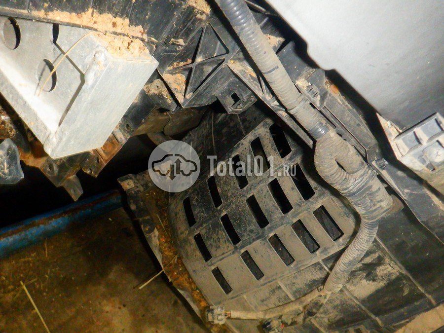 Фото Infiniti QX70 300