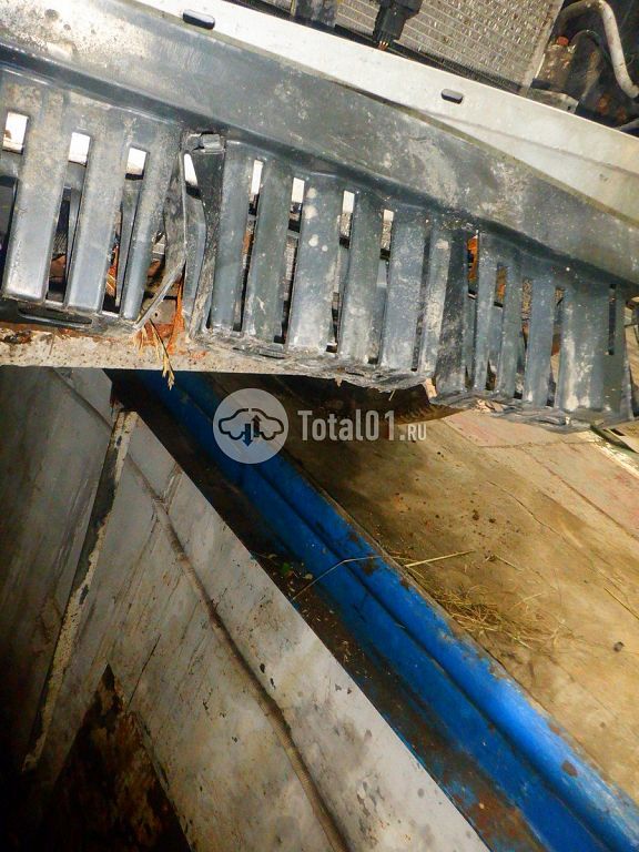 Фото Infiniti QX70 376