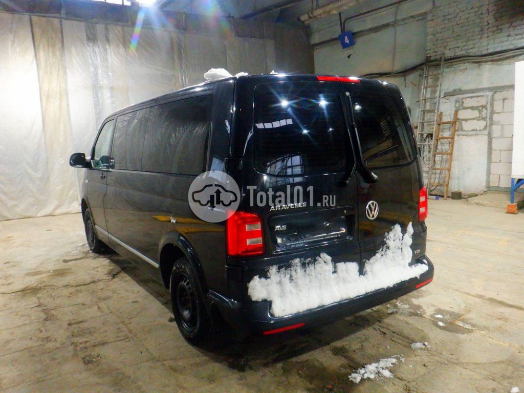 Фото Volkswagen Caravelle 10