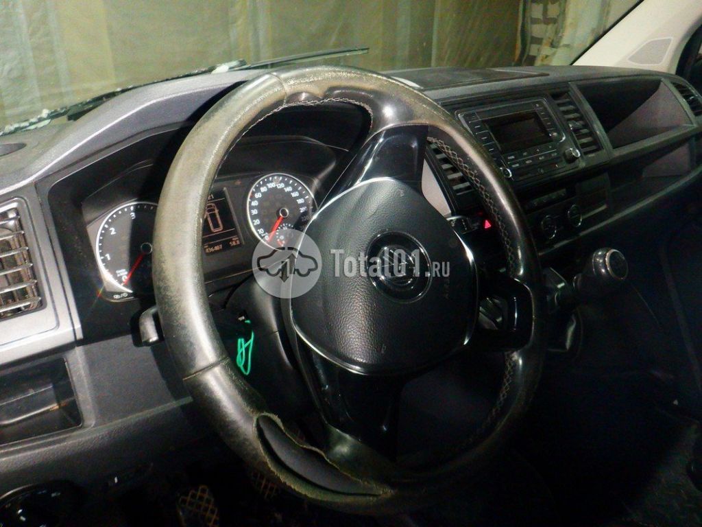 Фото Volkswagen Caravelle 52