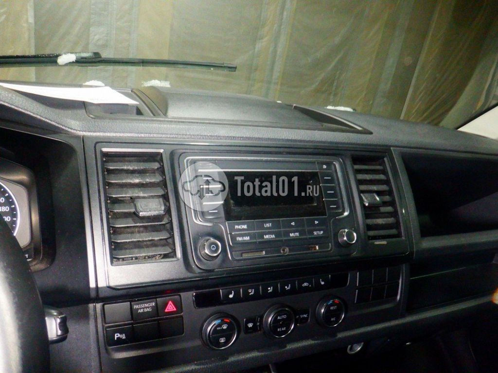 Фото Volkswagen Caravelle 62