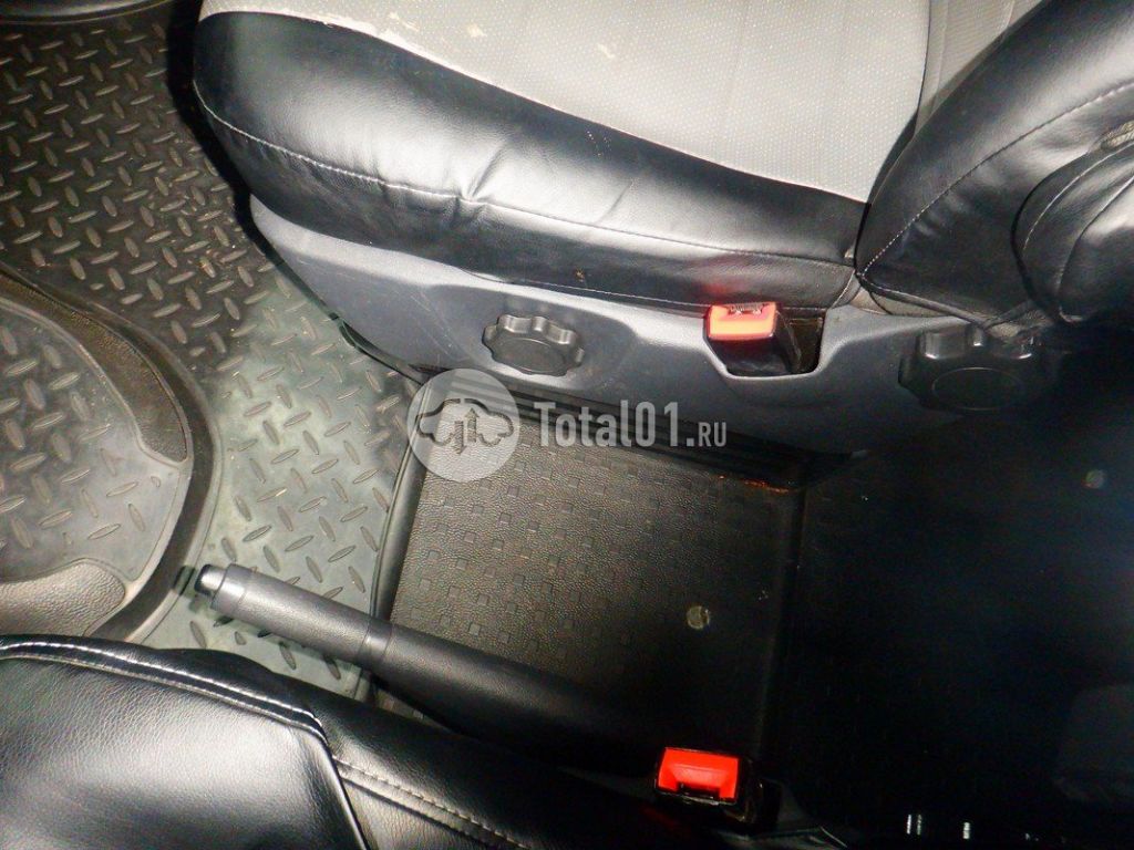 Фото Volkswagen Caravelle 76