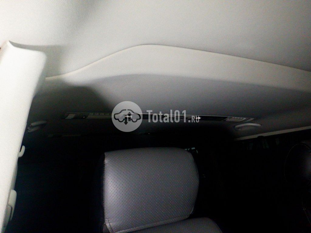 Фото Volkswagen Caravelle 98