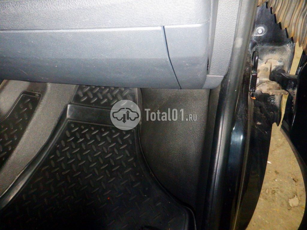 Фото Volkswagen Caravelle 100