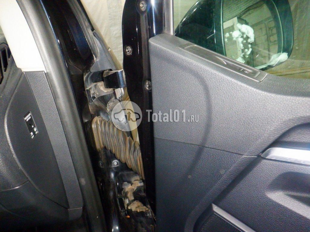 Фото Volkswagen Caravelle 104