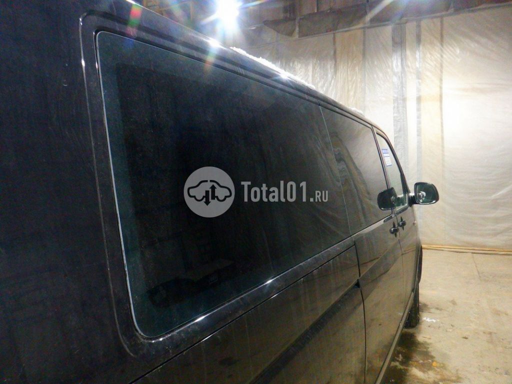 Фото Volkswagen Caravelle 140