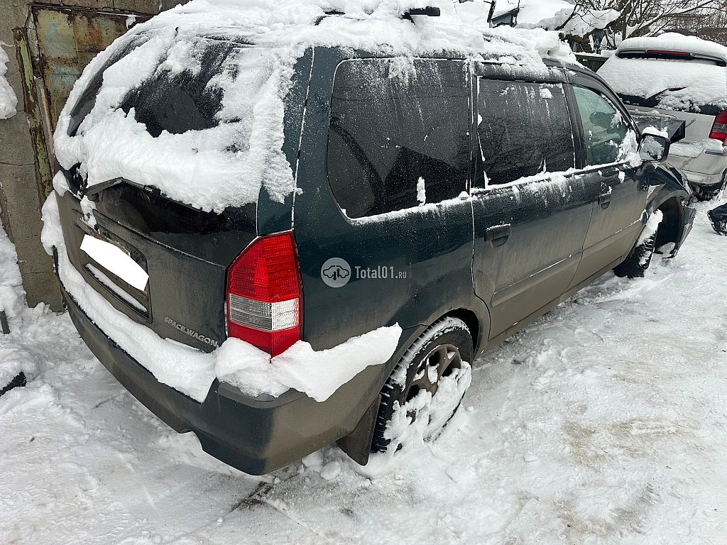 Фото Mitsubishi Space Wagon 6