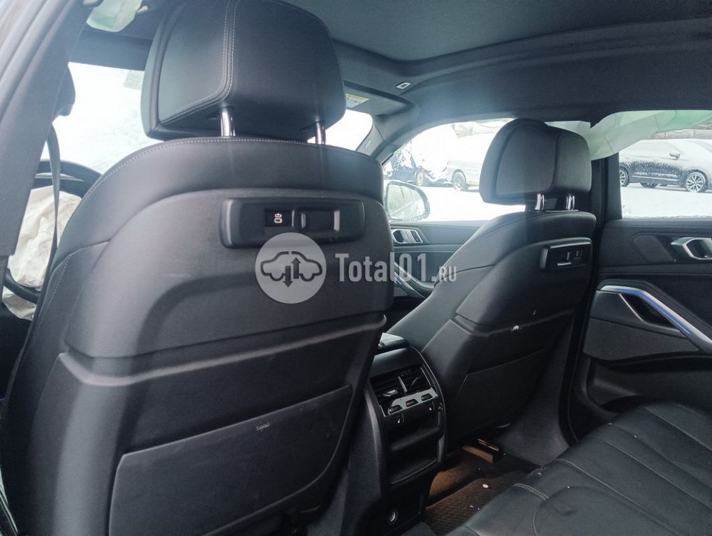 Фото BMW X6 110