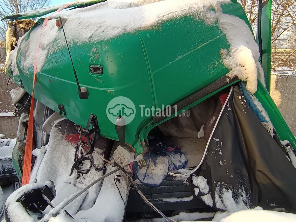 Фото Mercedes-Benz Actros 1844 8