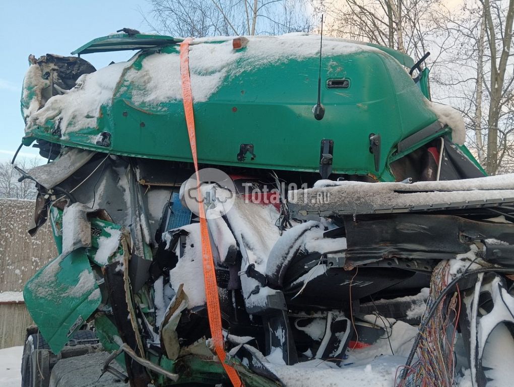 Фото Mercedes-Benz Actros 1844 52