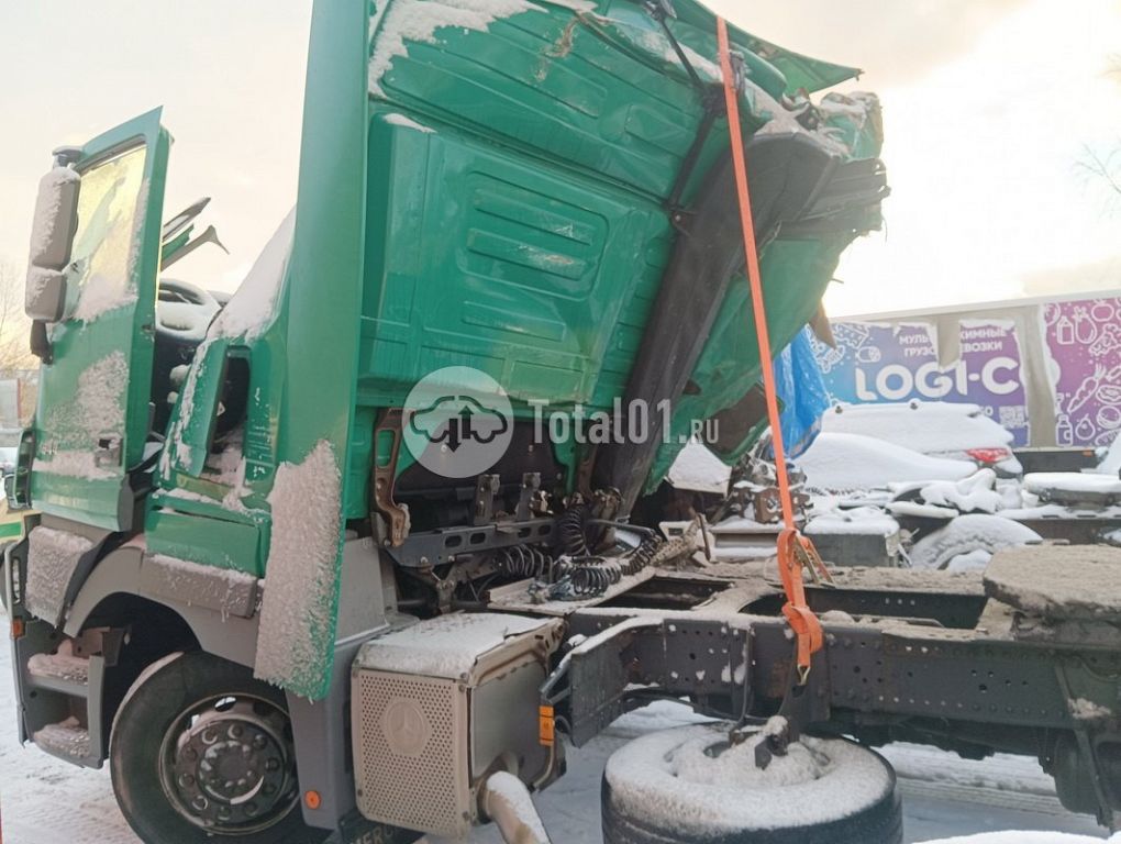 Фото Mercedes-Benz Actros 1844 70