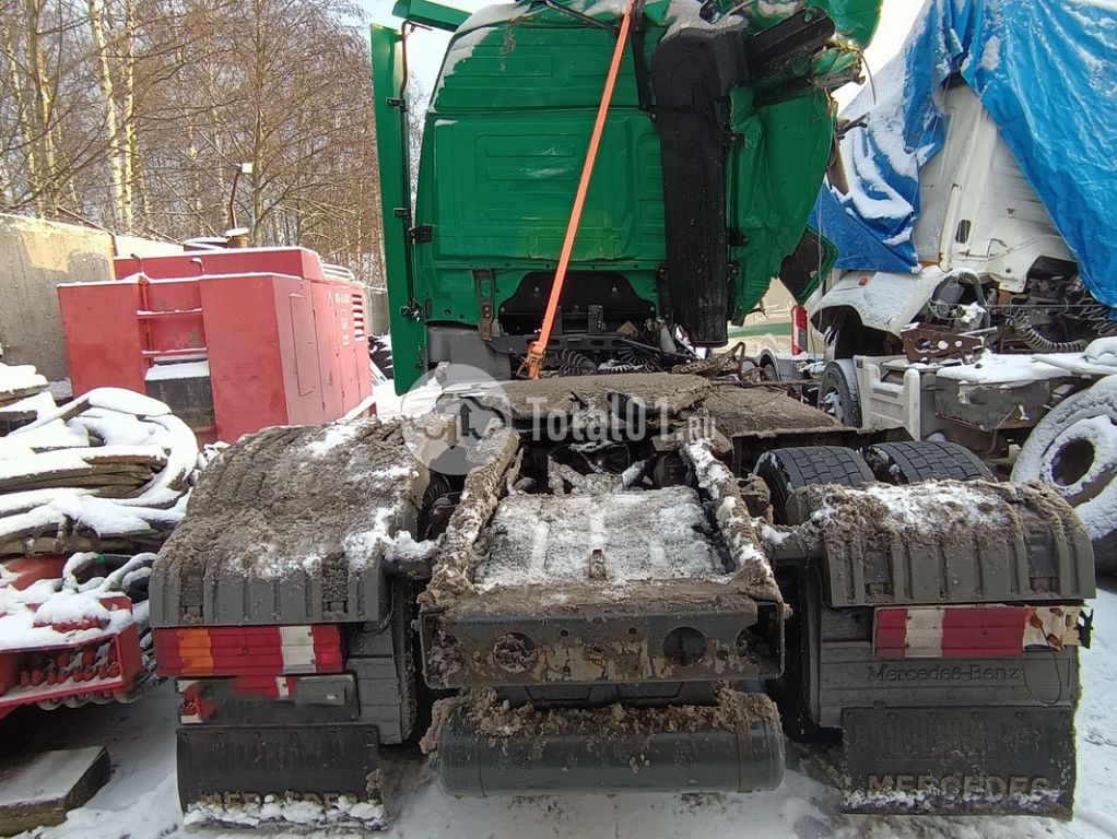 Фото Mercedes-Benz Actros 1844 114