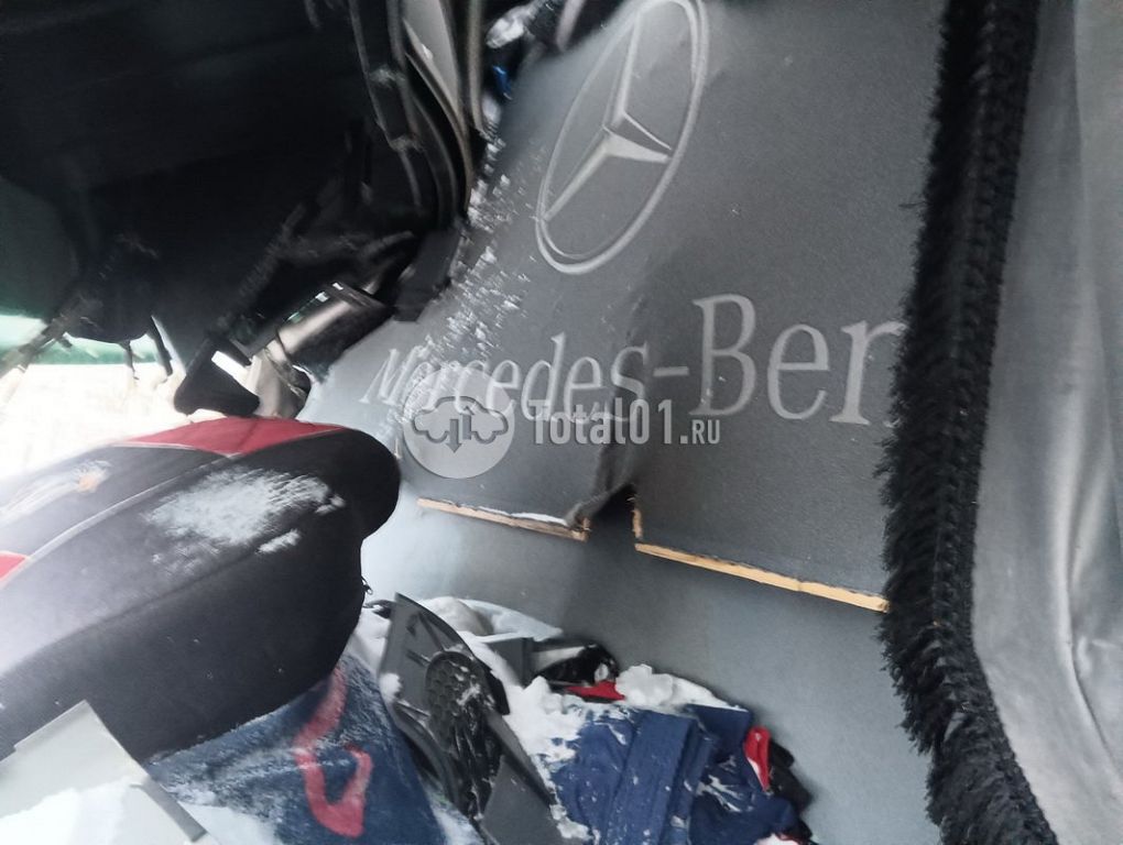 Фото Mercedes-Benz Actros 1844 136