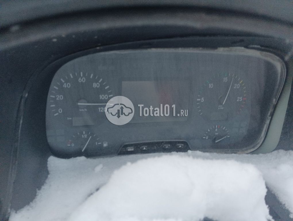 Фото Mercedes-Benz Actros 1844 140