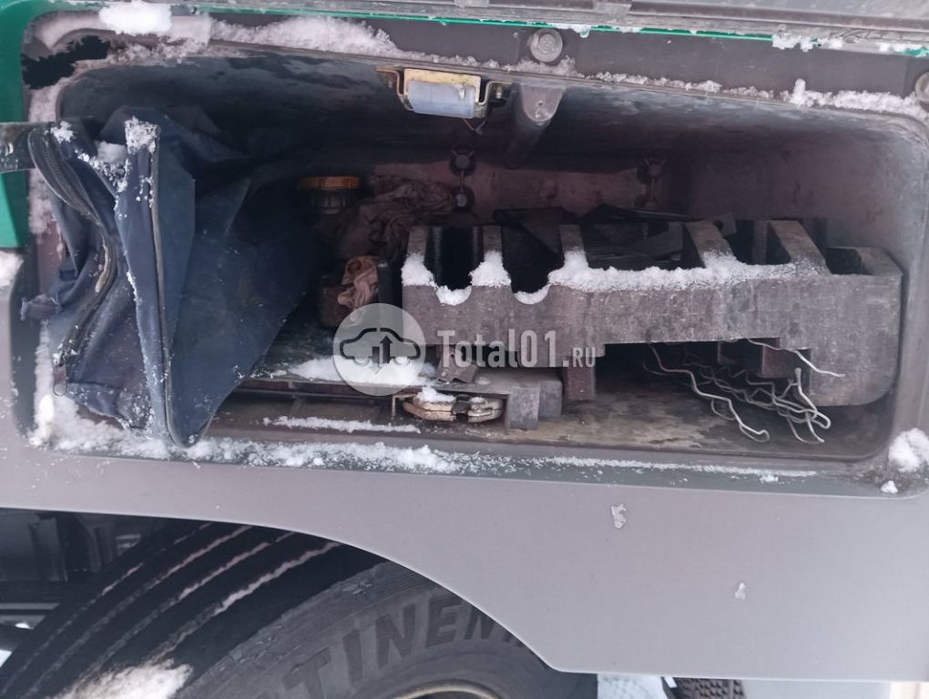 Фото Mercedes-Benz Actros 1844 142