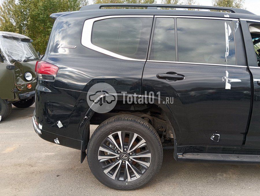 Фото Toyota Land Cruiser 36