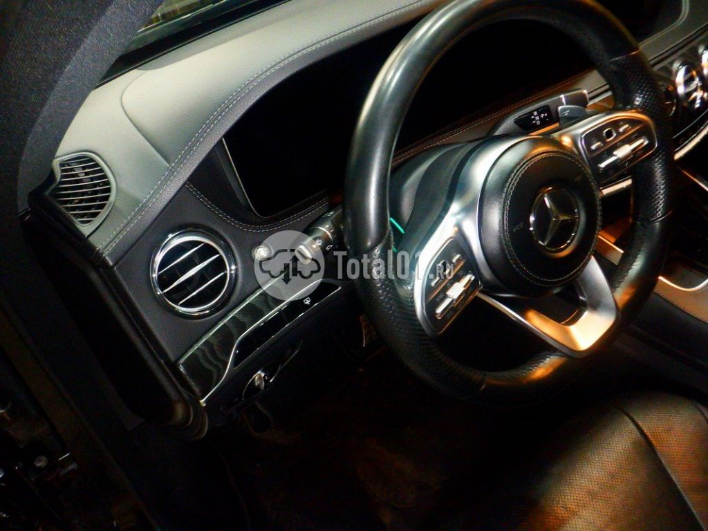 Фото Mercedes-Benz S-класс 36