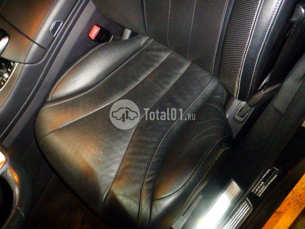 Фото Mercedes-Benz S-класс 64