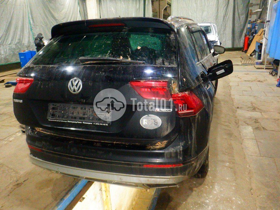 Фото Volkswagen Tiguan 12