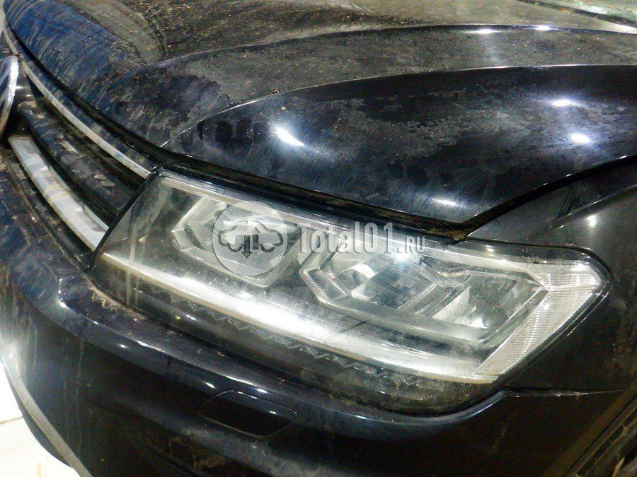 Фото Volkswagen Tiguan 240