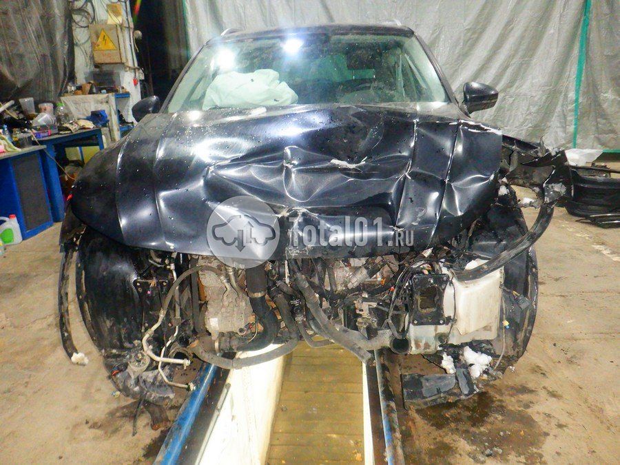 Фото Volkswagen Tiguan 4