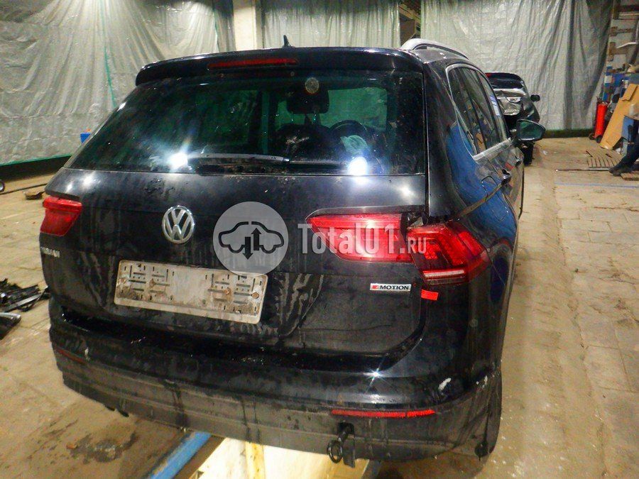 Фото Volkswagen Tiguan 14