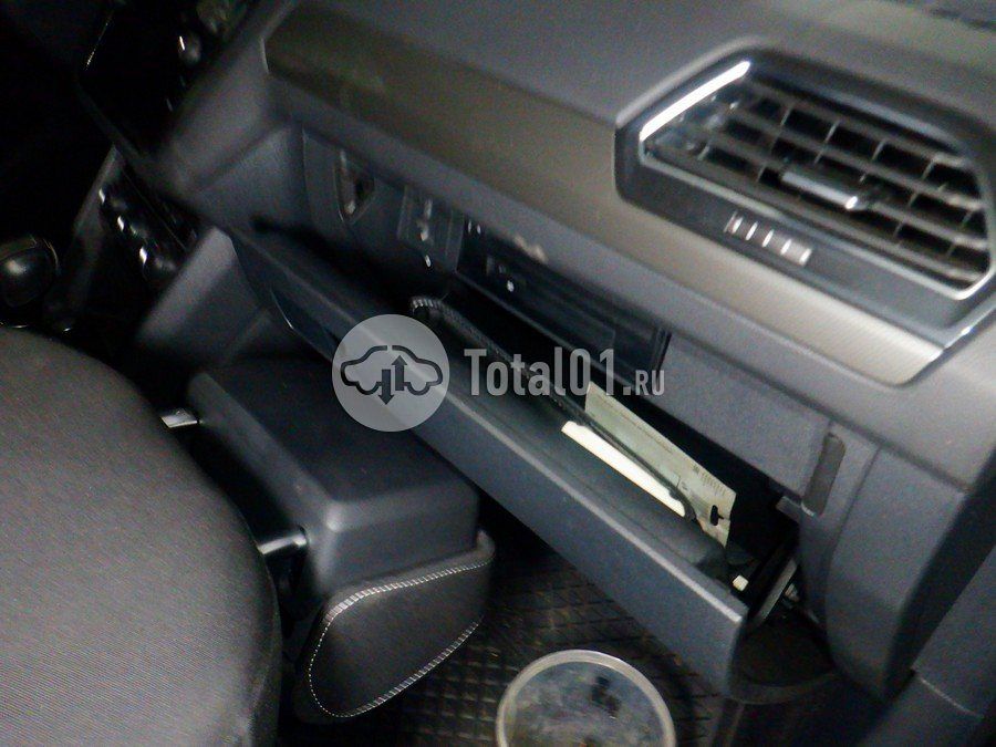 Фото Volkswagen Tiguan 30