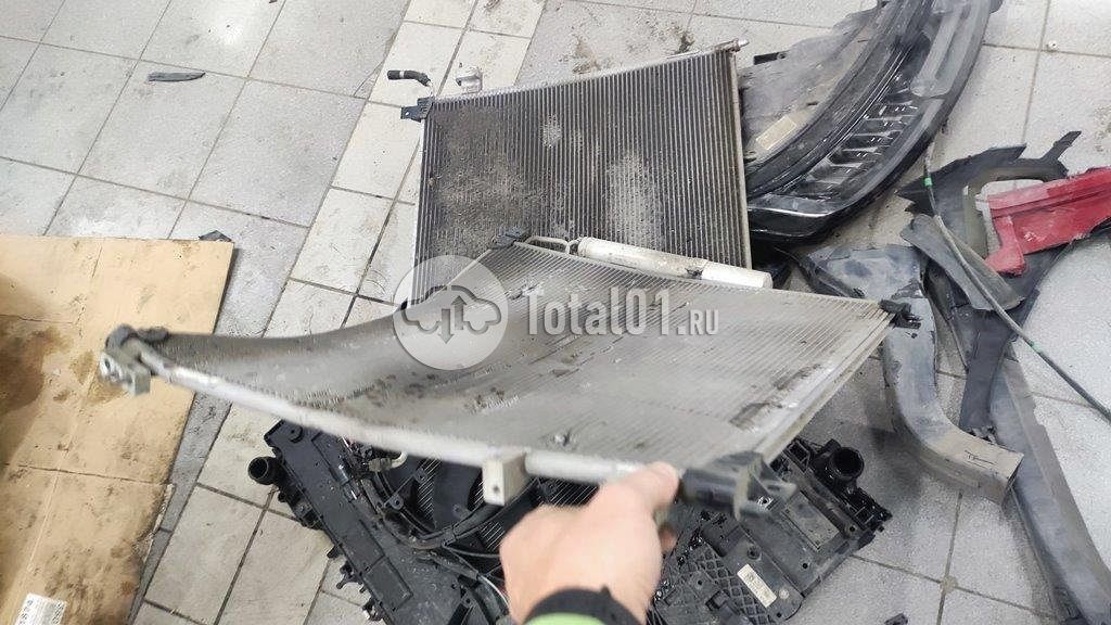 Фото Land Rover Range Rover Sport 250