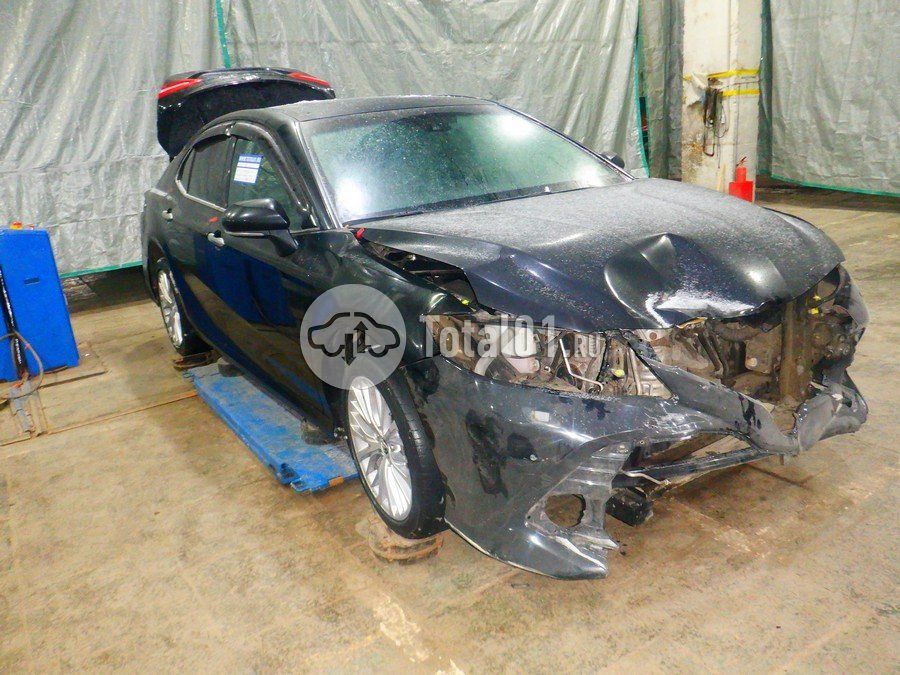 Фото Toyota Camry 2
