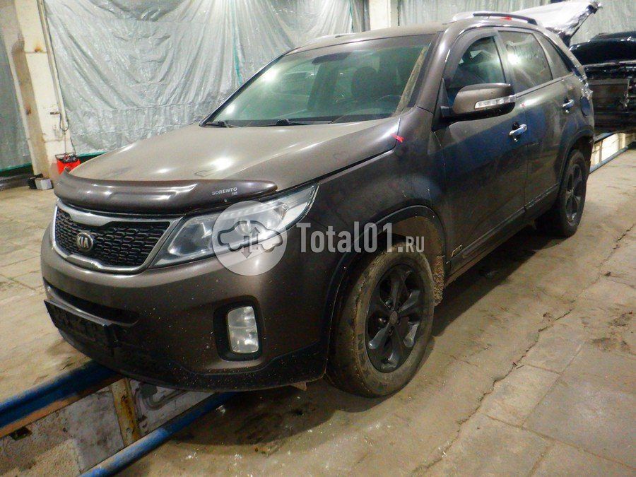 Фото KIA Sorento 8