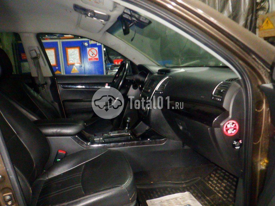 Фото KIA Sorento 12