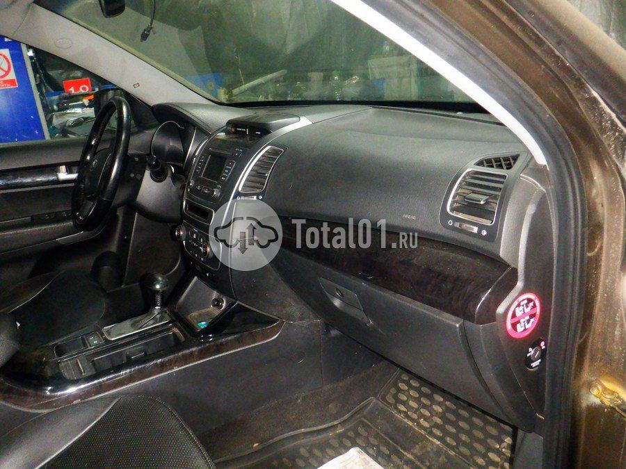 Фото KIA Sorento 16