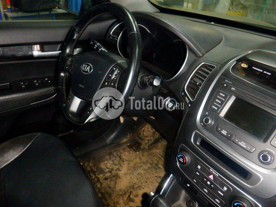 Фото KIA Sorento 18