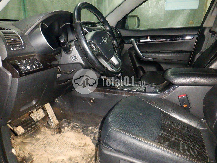 Фото KIA Sorento 70