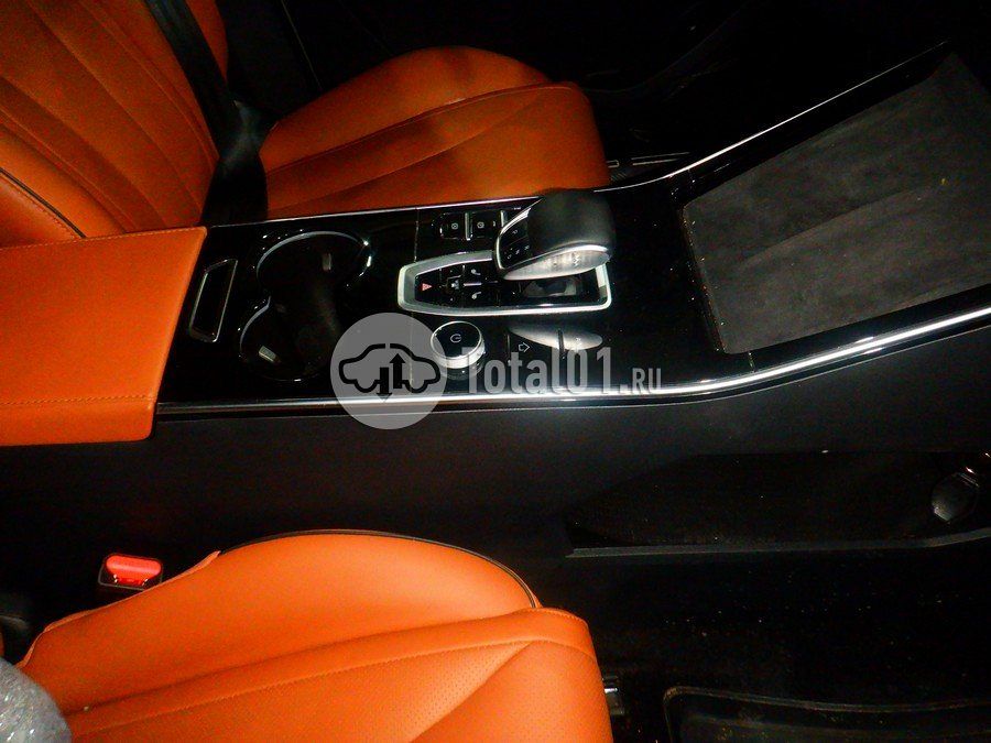 Фото OMODA C5 32