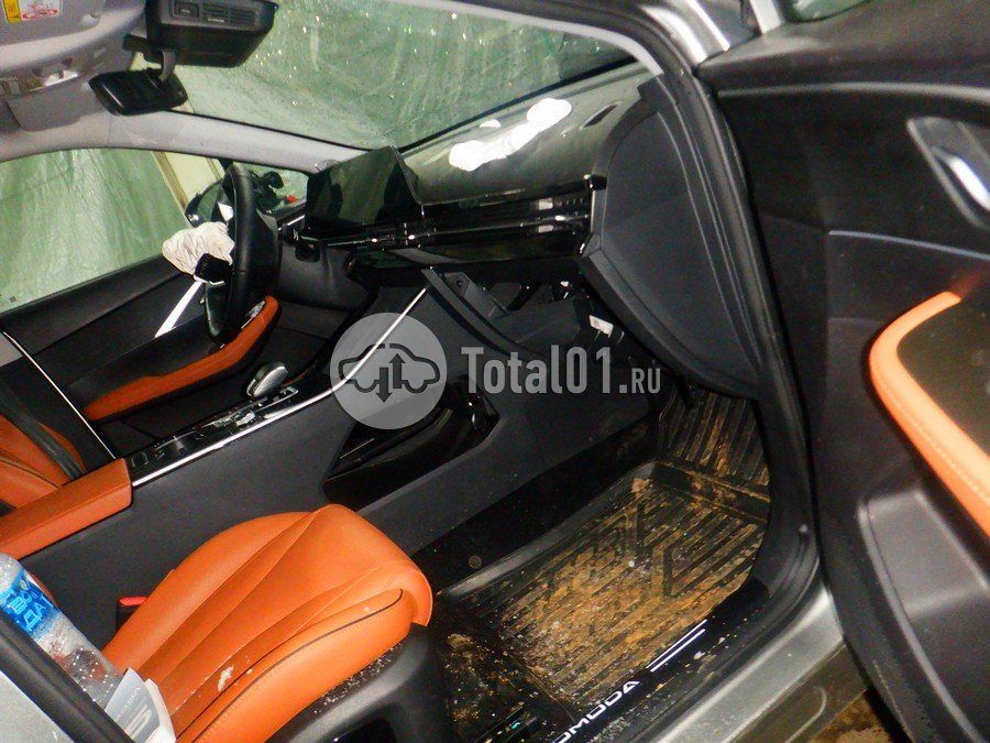 Фото OMODA C5 44