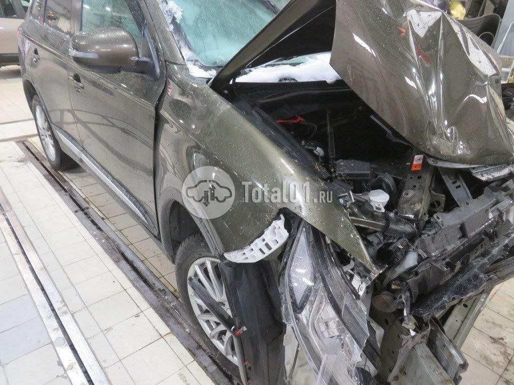 Фото Mitsubishi Outlander 142